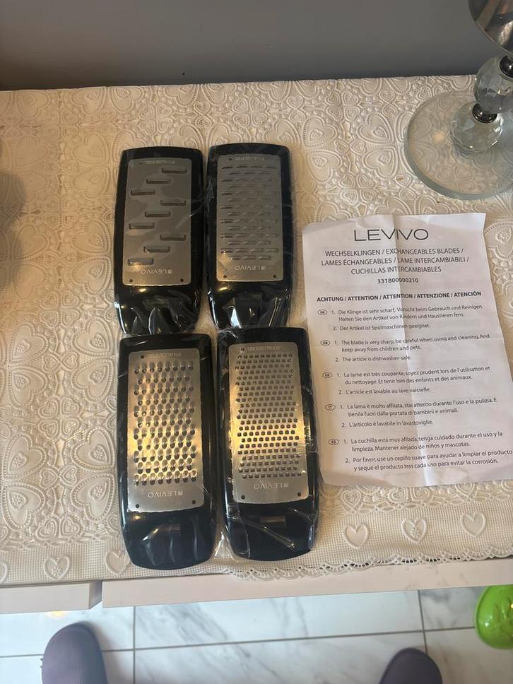 Nieuwe Levivo Vervangmessen / Raspen, Huis en Inrichting, Keuken | Keukenbenodigdheden, Nieuw, Ophalen of Verzenden