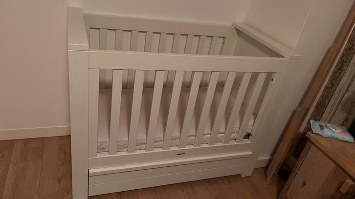 Babykamer Kidsmill, Kinderen en Baby's, Kinderkamer | Complete kinderkamers, Zo goed als nieuw, Jongetje of Meisje, Ophalen