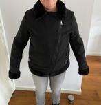 Nette korte zwarte suede-look jas, maat 40, Maat 38/40 (M), Zwart, Ophalen of Verzenden, Zo goed als nieuw