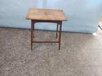 fraai vintage tafeltje ( 500621), Ophalen