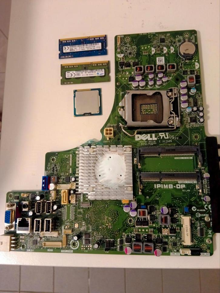 DELL INSPIRON 2330 MOEDERBORD  INTEL I5-3330S CPU  8GB RAM, Computers en Software, Moederborden, Zo goed als nieuw, Intel, DDR3