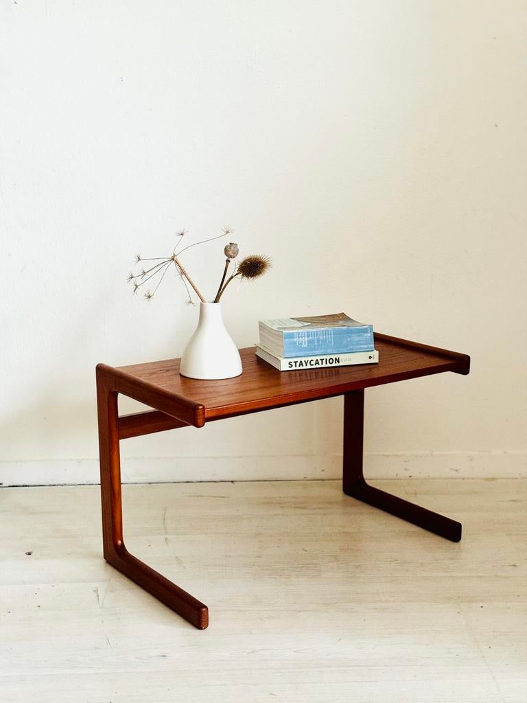 Vintage teakhouten bijzettafeltje jaren 60, Ophalen, Zo goed als nieuw, Nvt, Nvt