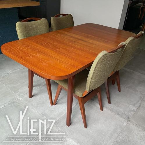 Midcentury, vintage eettafel, tafel met stoelen, Huis en Inrichting, Complete eetkamers, Gebruikt, 4 tot 6 stoelen, Ophalen