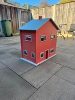 Houten poppenhuis voor 35 euro ophalen in enschede, Kinderen en Baby's, Speelgoed | Buiten | Speelhuisjes, Ophalen of Verzenden