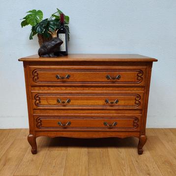 Vintage houten Queen Ann ladekastje dressoir ladekast 905 beschikbaar voor biedingen