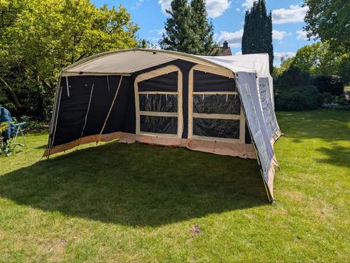 Trigano Odyssee met EasyPack + Boogluifel + Keuken, Caravans en Kamperen, Vouwwagens, Trigano, tot en met 5, Antraciet, Aanwezig