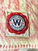 Toffe vintage zalmroze wollen deken van Van Wijk, Huis en Inrichting, Woonaccessoires | Plaids en Woondekens, Ophalen of Verzenden