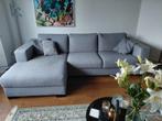 Grijze Basic Label hoekbank in goede staat, Huis en Inrichting, Banken | Bankstellen, Hoekbank, 75 tot 100 cm, Ophalen of Verzenden