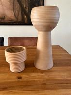 Mooie bloempotten van merk Mica, Tuin en Terras, Ophalen, Rond, Binnen, Zo goed als nieuw