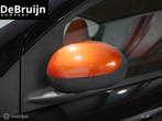 Toyota Aygo 1.0 VVT-i Dynamic Orange, Auto's, Toyota, Voorwielaandrijving, Euro 5, Gebruikt, 4 stoelen