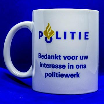 Diverse mokken politie-gerelateerd beschikbaar voor biedingen