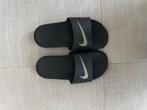 Nike slippers 33,5, Overige typen, Jongen of Meisje, Gebruikt, Ophalen of Verzenden