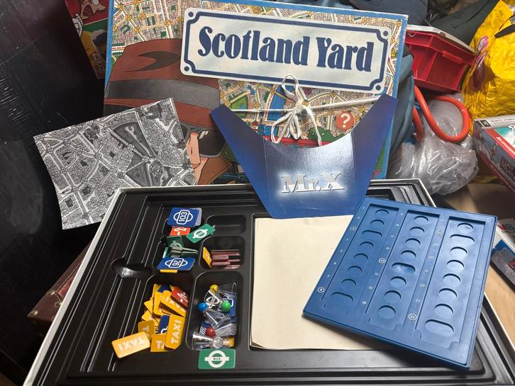 Gezelschapsspellen, Hobby en Vrije tijd, Gezelschapsspellen | Bordspellen, Gebruikt, Drie of vier spelers, Reisspel, Ophalen of Verzenden