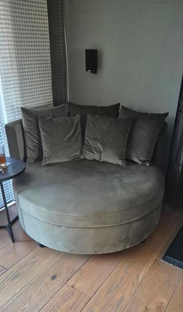 Groene Ronde Sofa -VERKOCHT!!- beschikbaar voor biedingen