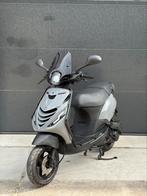 PIAGGIO ZIP 80CC 4T 2V BROM 2016 NARDO GREY FULL OPTION, Ophalen, Maximaal 45 km/u, Zip, Zo goed als nieuw
