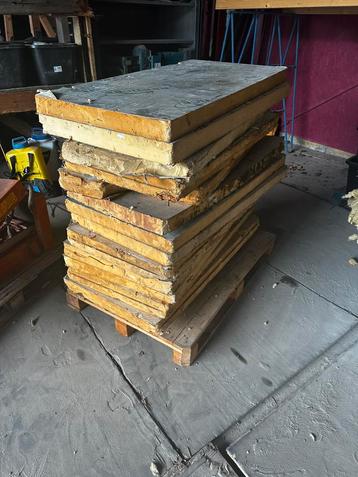 Pir platen 10m2 beschikbaar voor biedingen