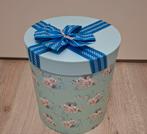 Cadeaudoos met blauw lint, Ophalen, Overige materialen, Minder dan 50 cm, Nieuw
