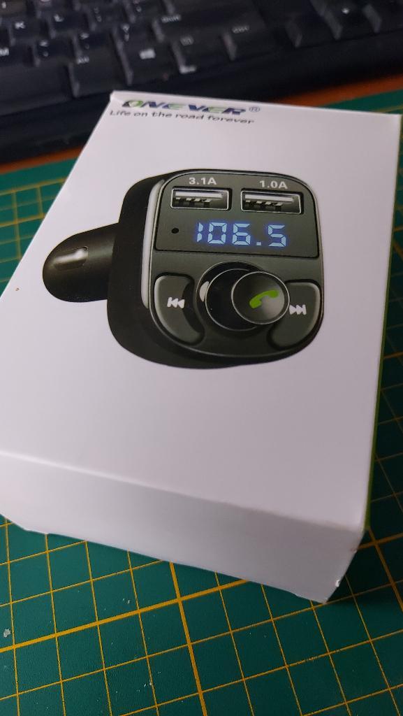 FM transmitter, Auto diversen, Carkits, Zo goed als nieuw, Ophalen of Verzenden