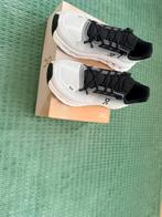 OnCloud Sneakers maat 42 (herenschoenen), Ophalen of Verzenden, Zo goed als nieuw, Wit
