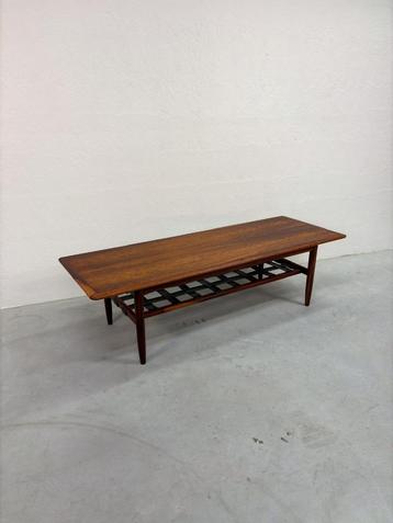 Vintage Palissander Salontafel van TopForm beschikbaar voor biedingen