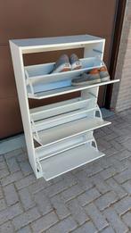 Schoenenkastje, Ophalen, Gebruikt