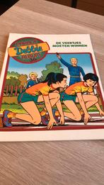 Debbie parade album nr 36 De veertjes moeten winnen, Boeken, Stripboeken, Eén stripboek, Ophalen of Verzenden, Gelezen