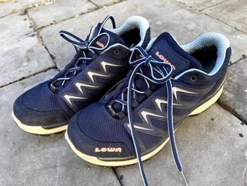 LOWA Innox Pro GTX wandelschoen maat 38 blauw beschikbaar voor biedingen