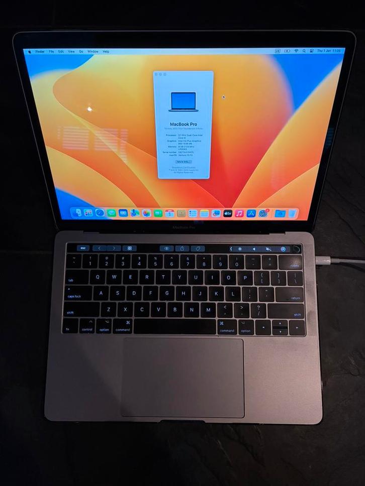 MacBook Pro 13 (2017), Computers en Software, Apple Macbooks, Gebruikt, MacBook Pro, 13 inch, 3 tot 4 Ghz, 256 GB, 8 GB, Qwerty