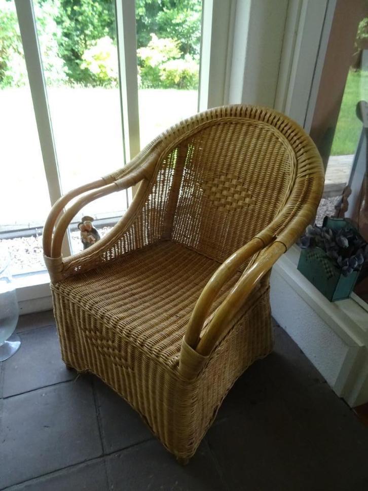 mooie stevige rotanstoel / rotan stoel, Huis en Inrichting, Stoelen, Zo goed als nieuw, Eén, Bruin, Ophalen