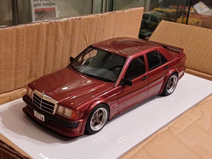 Ottomobile OT1083 Mercedes W201 190E 2.5-16 RAUH Welt, Hobby en Vrije tijd, Modelauto's | 1:18, Zo goed als nieuw, Auto, OttOMobile