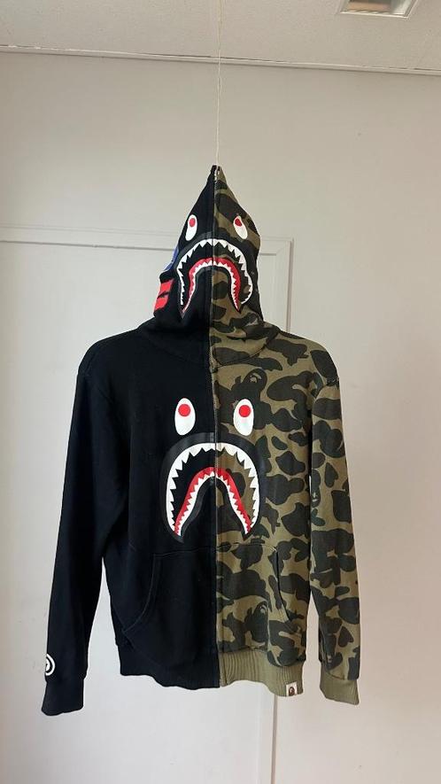 BAPE City Camo Half Shark Full-Zip Hoodie – Maat S –, Kinderen en Baby's, Kinderkleding | Kinder-kledingpakketten, Zo goed als nieuw