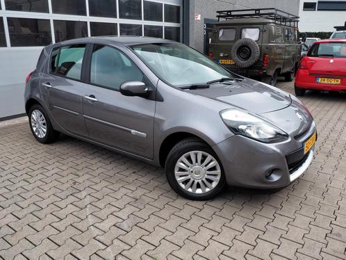 Renault Clio 1.2 TCE Collection AIRCO CRUISE PARKEER S. LM V, Auto's, Renault, Bedrijf, Te koop, Clio, ABS, Airbags, Airconditioning