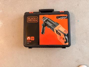 Black & Decker 710W 1.8J Pneumatische boorhamer beschikbaar voor biedingen