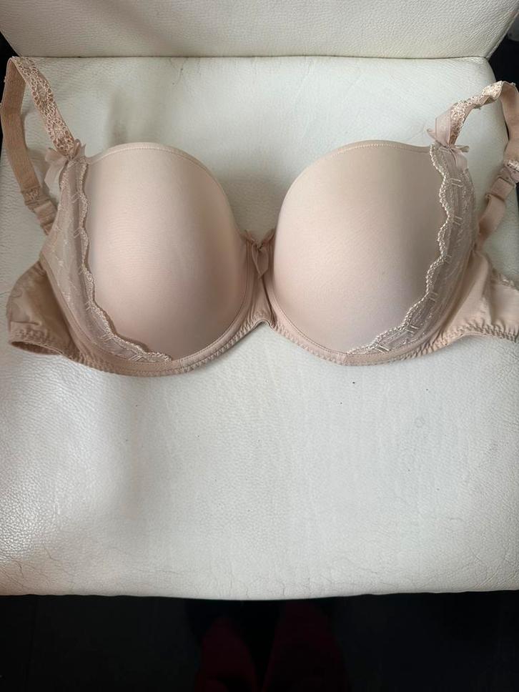 Prima Donna twist bh maat 90 c In nieuwstaat, Kleding | Dames, Ondergoed en Lingerie, BH, Beige, Verzenden