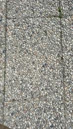 Gratis grindtegels (80m2) - Zelf ophalen!, Tuin en Terras, Gebruikt, Ophalen of Verzenden, 10 m² of meer, Grind