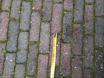 Waaltjes circa 35 m2 zelf uithalen. beschikbaar voor biedingen