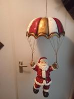 Nostalgische Kerstman met parachute., Diversen, Kerst, Ophalen of Verzenden