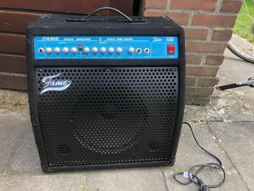 Te Koop: Fame T60R Tube gitaar versterker., Muziek en Instrumenten, Versterkers | Bas en Gitaar, Zo goed als nieuw, Gitaar, 50 tot 100 watt