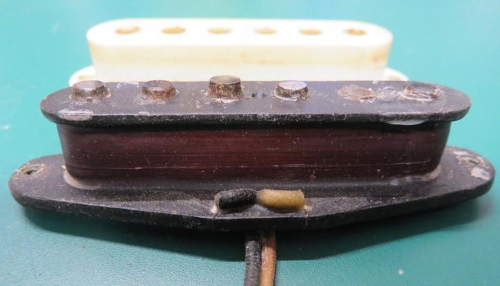Reparatie van gitaar- en baspickups, Muziek en Instrumenten, Snaarinstrumenten | Gitaren | Elektrisch, Solid body, Overige merken