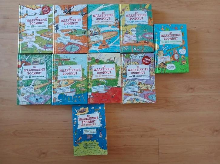 DE WAANZINNIGE BOOMHUT DEEL 1 TOT 8 DEEL10 EN DOEBOEK, Boeken, Kinderboeken | Jeugd | 10 tot 12 jaar, Zo goed als nieuw, Ophalen