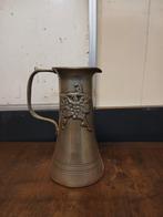 Tinnen kan met druivenmotief, 16 cm hoog, Antiek en Kunst, Antiek | Tin, Ophalen of Verzenden