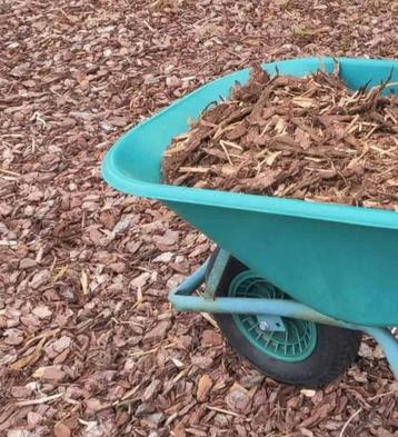 opzoek naar gratis houtsnippers voor in ons geitenverblijf  beschikbaar voor biedingen