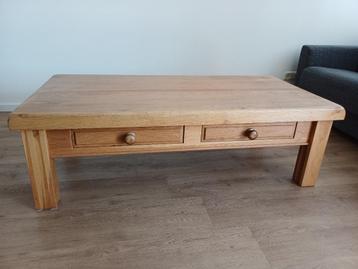 Salontafel in Massief eiken beschikbaar voor biedingen