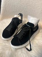 Alexander McQueen te koop!, Verzenden, Zwart, Alexander McQueen, Sneakers of Gympen