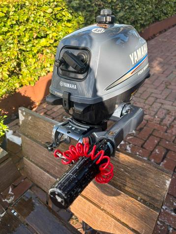 Yamaha buitenboordmoter 2.5 PK ( Lees Beschrijving) beschikbaar voor biedingen