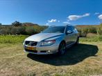 Volvo V70 2.0 T R Design, Auto's, 1800 kg, 4 cilinders, Stationwagon, Particulier