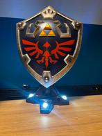 Zelda Hylian Shield met Licht - Nieuwstaat, Ophalen of Verzenden, Zo goed als nieuw, Overige typen, Film of Tv