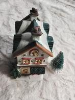 Lemax Kersthuisje + boompje, Ophalen of Verzenden, Zo goed als nieuw