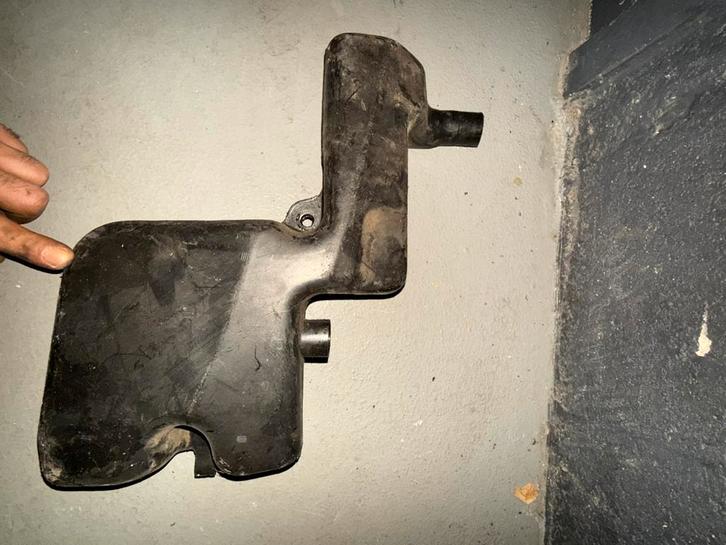 Piaggio olietank, Fietsen en Brommers, Brommeronderdelen | Algemeen, Zo goed als nieuw, Blok, Ophalen of Verzenden