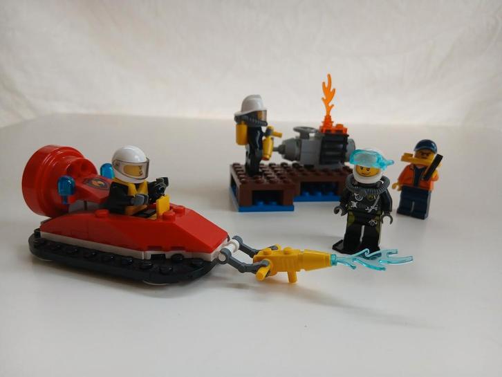 Mooie Lego City set brandweer 60106, Kinderen en Baby's, Speelgoed | Duplo en Lego, Zo goed als nieuw, Ophalen of Verzenden